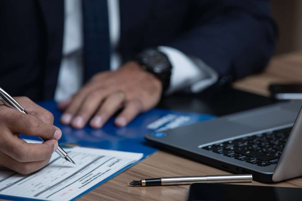 New FTC Rule Abolishes the Employee Non-Compete Agreement: What Franchisors and Franchisees Need to do by September 4th, 2024